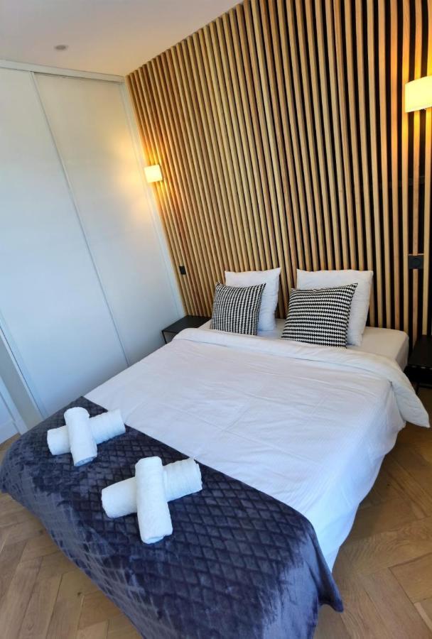 Piscine Et Jacuzzi Loft Ravissant Dans Une Maison Basque Anglet Exterior photo